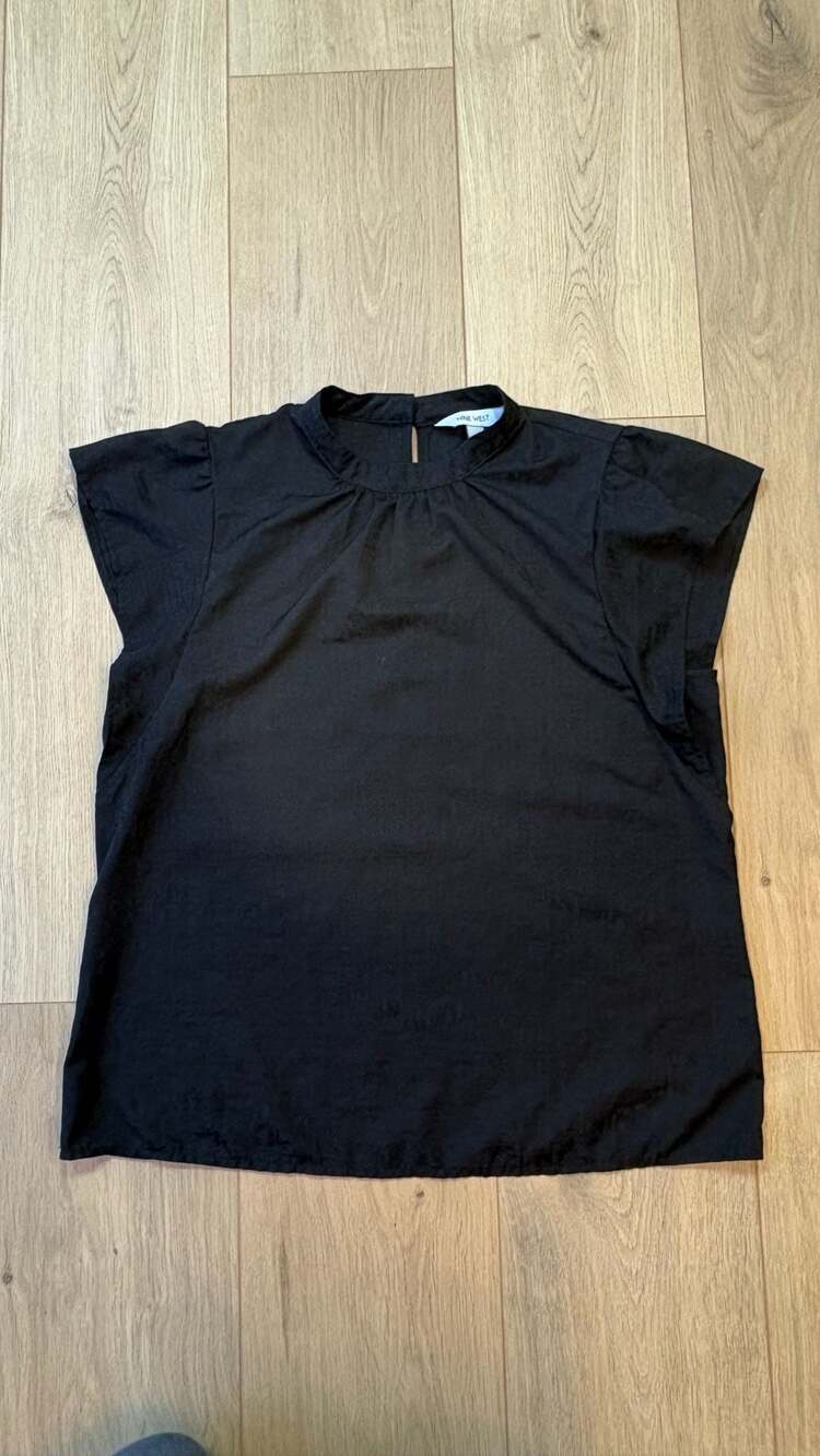 Nine West Flutter Sleeve Top Size M Black Mock Neck Blouse